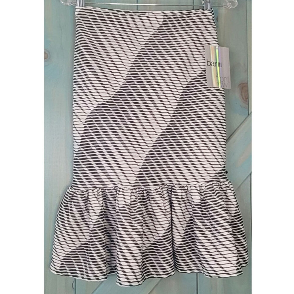 Bar III Skirt Black & White Geometric Striped Pattern Flounce Hem Elastic Waist